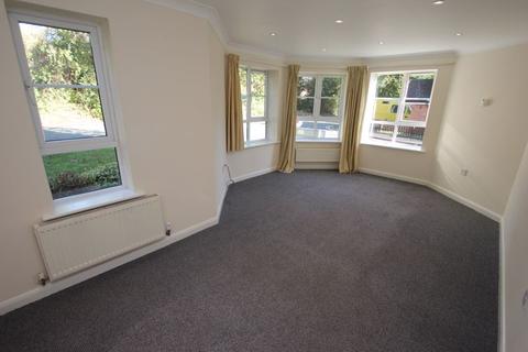 42 Britannia Close, Redditch, B98 7BN