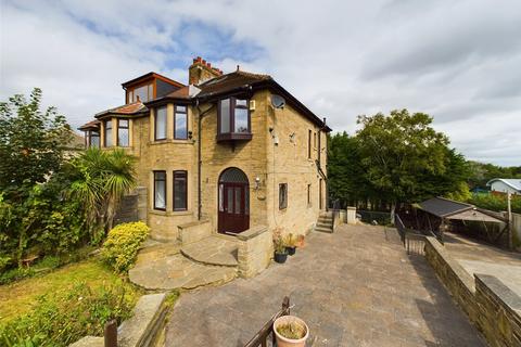 149 Mayo Avenue, Bradford, BD5 8HT