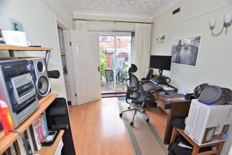 7 Digg Lane, Wirral, CH46 6AG