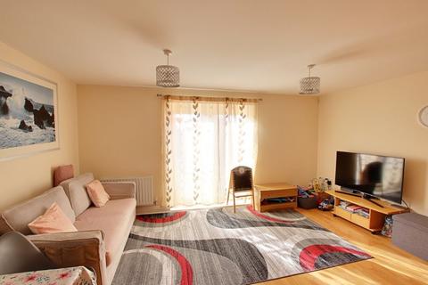 38 Conigre Square, Trowbridge, BA14 8LJ