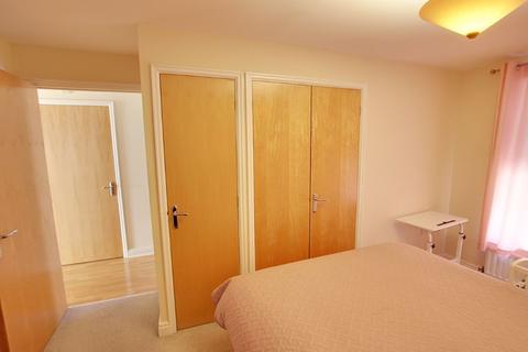 38 Conigre Square, Trowbridge, BA14 8LJ