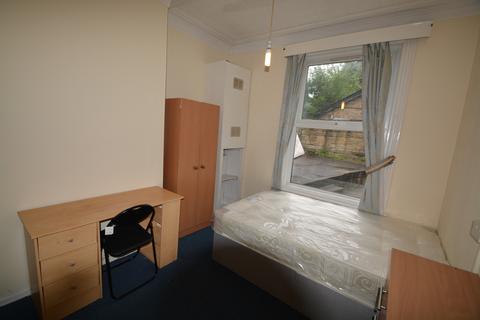 6 bedroom house to rent, St. Michaels Terrace, Leeds LS6