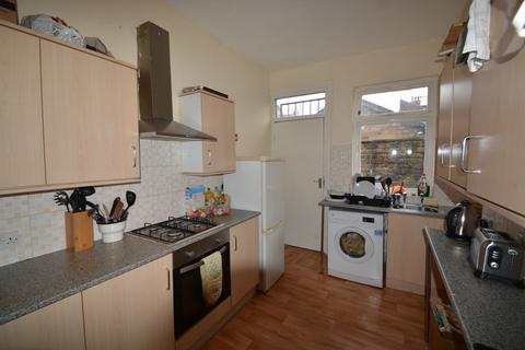 1 bedroom in a house share to rent, St. Michaels Terrace, Leeds LS6