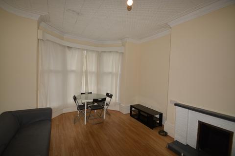 1 bedroom in a house share to rent, St. Michaels Terrace, Leeds LS6