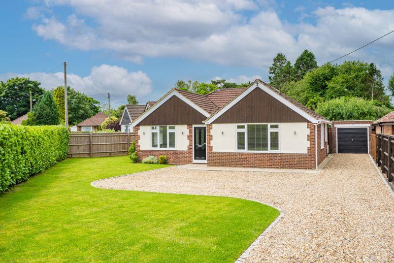 Codmore Crescent, Chesham 3 bed detached bungalow £675,000
