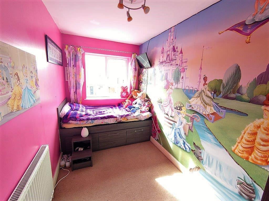 Bedroom 4 A.jpg