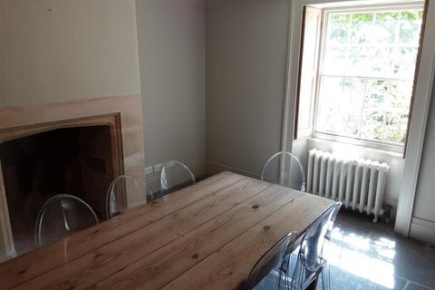 3 bedroom cottage to rent, Bath Row, Stamford