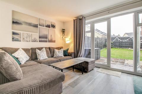 6 Hidcote Road, Brockworth, Gloucester, GL3 4UW