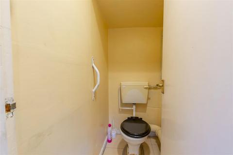 20 Arden Close, Beeston, Nottingham, NG9 2FZ