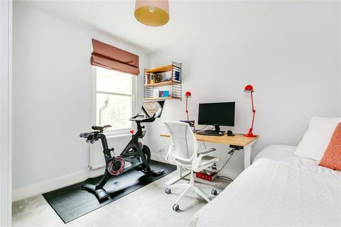 58 Burnthwaite Road, London, SW6 5BE