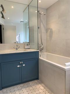 58 Burnthwaite Road, London, SW6 5BE