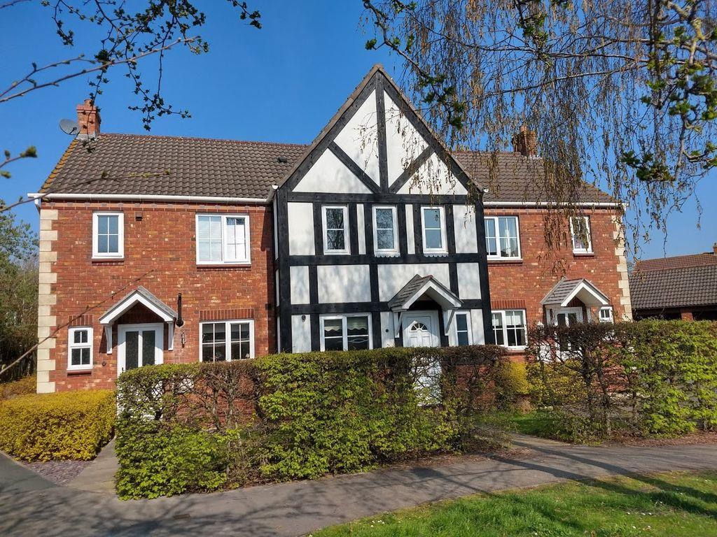 Graylag Crescent, Walton Cardiff... 3 bed terraced house £895 pcm (£