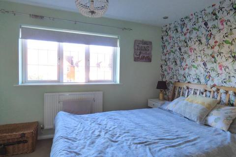 7 Caldy Avenue, Worcester, WR5 3UG