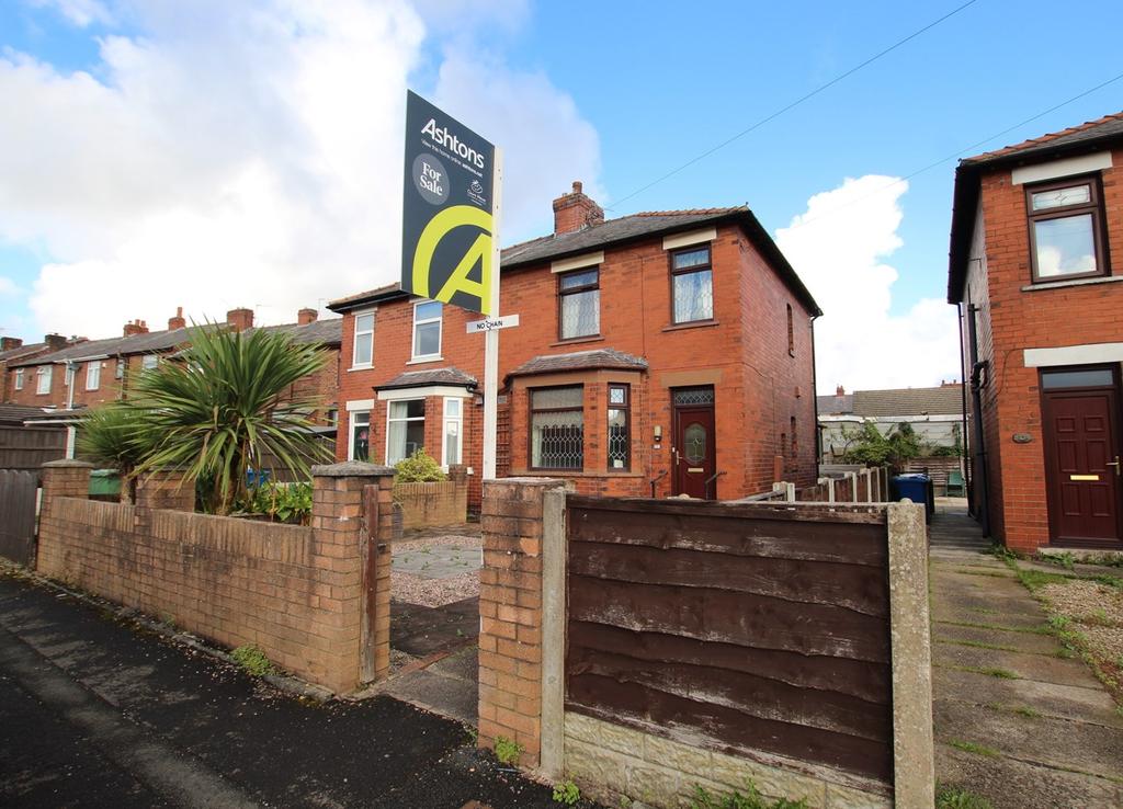 Flora Street, AshtoninMakerfield... 3 bed semidetached house £125,000