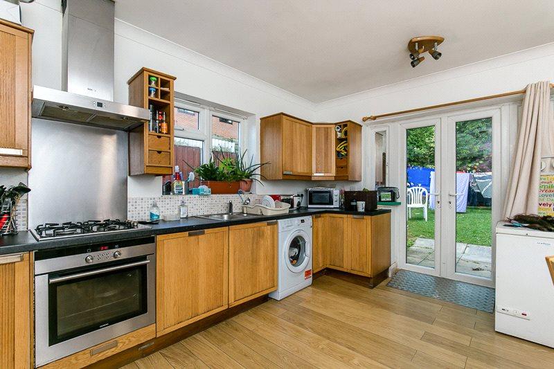 Biddulph Road, SOUTH CROYDON, Surrey, CR2 3 bed bungalow £600,000