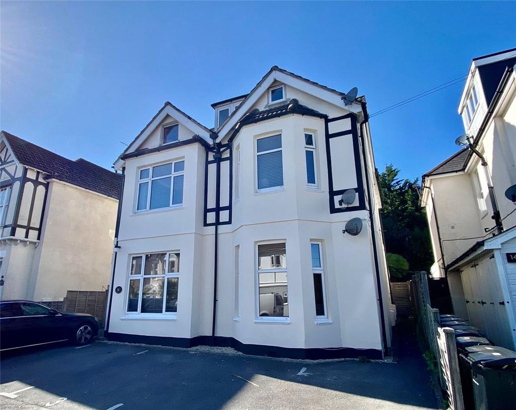 Westbourne Park Road, Bournemouth... 2 bed apartment £250,000