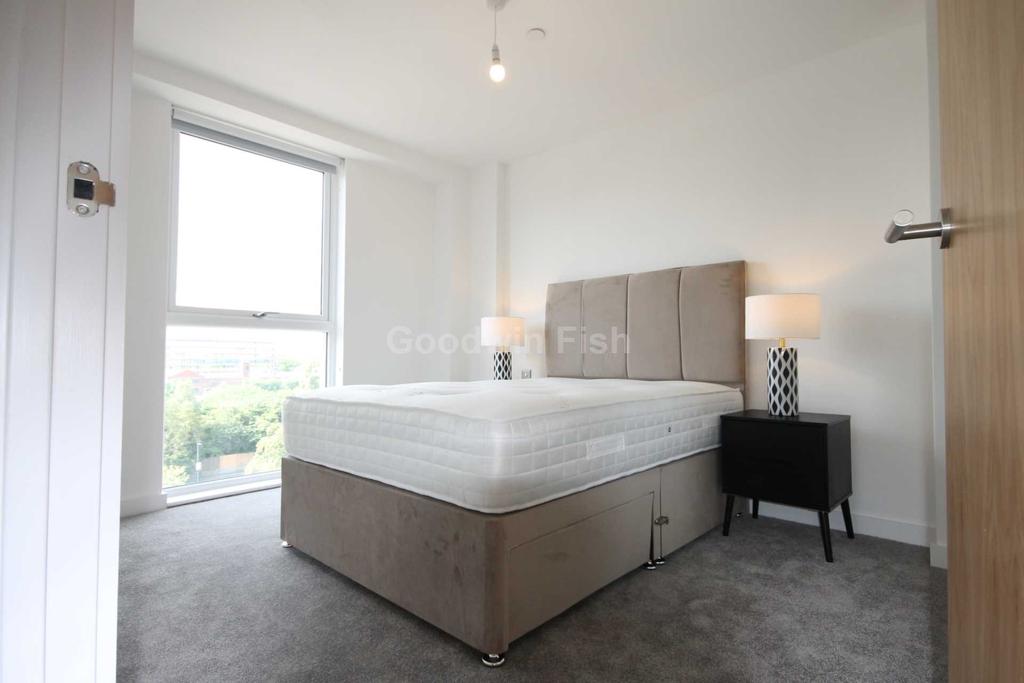 Middlewood Plaza, Craven Street, Salford 2 bed apartment £1,200 pcm