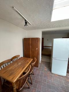 1 bedroom flat to rent, DOWLING STREET, SWINDON SN1