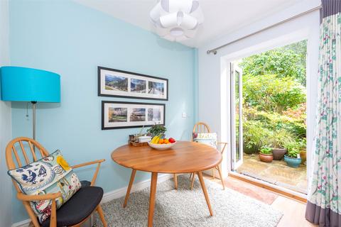 9 Ely Close, Frimley, Camberley, GU16 9FB