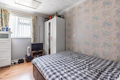 41 Upfield, Swindon, SN3 6PE