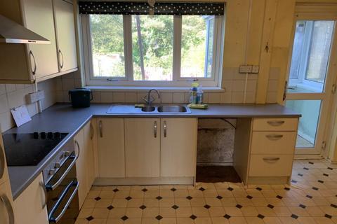 8 Ferndale Close, Rassau, Ebbw Vale, NP23 5SR