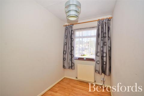 12 Merlin Close, Romford, RM5 3YB