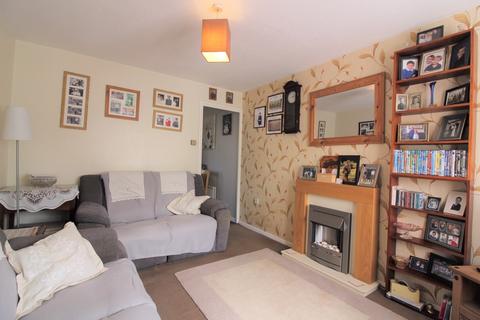 18 Firs Lane, Folkestone, CT19 4QE