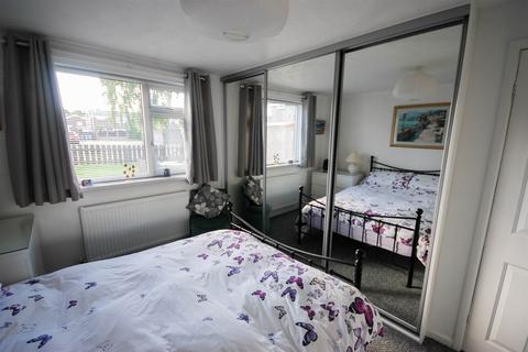 30 Leicester Way, Jarrow, NE32 4XJ