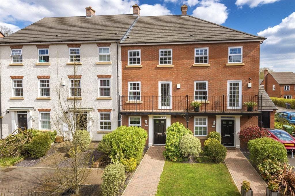 The Dingle, Doseley, Telford... 4 bed terraced house £1,100 pcm (£254 pw)