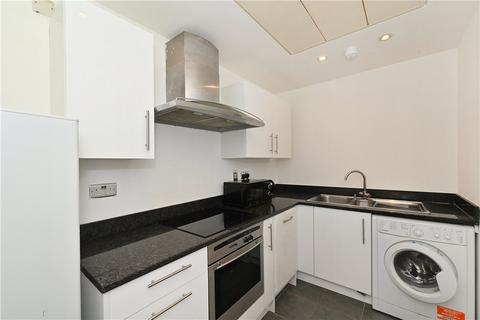 2 bedroom apartment to rent, Burwood Place, Hyde Park