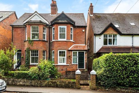 Highcombe Cottage Tilford Road, Hindhead, GU26 6RH