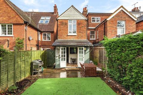 Highcombe Cottage Tilford Road, Hindhead, GU26 6RH