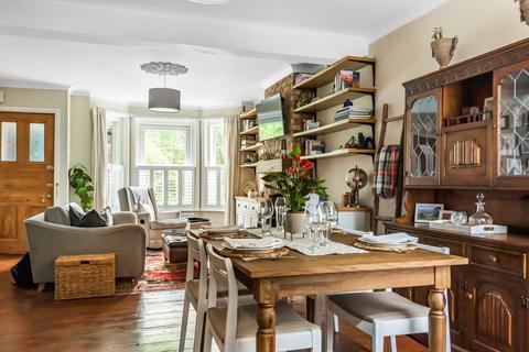 Highcombe Cottage Tilford Road, Hindhead, GU26 6RH