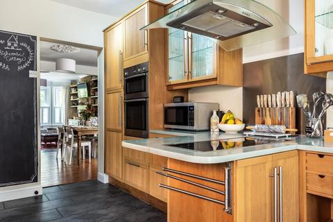 Highcombe Cottage Tilford Road, Hindhead, GU26 6RH