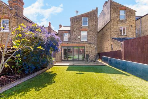 76 Wolfington Road, London, SE27 0RQ