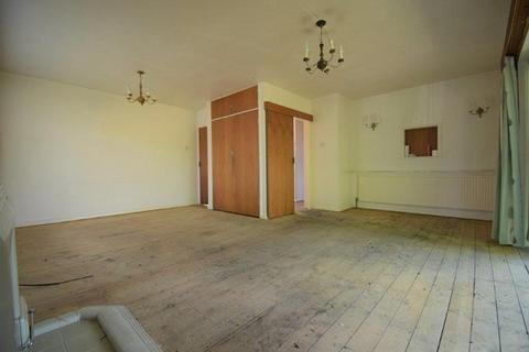 9 Delaware Road, Leicester, LE5 6LG