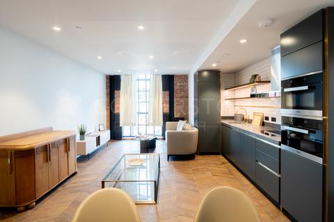 1 bedroom apartment for sale - Switch House East, Battersea Power Station, London SW8