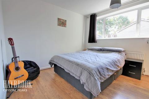 34a Edinburgh Drive, North Anston, Sheffield, S25 4HD