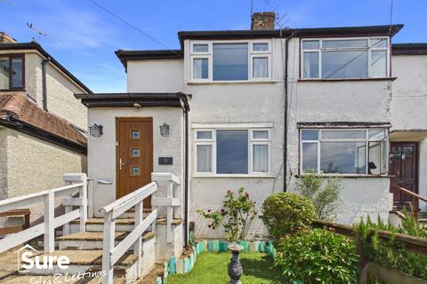 3 bedroom end of terrace house to rent, Boxmoor Hemel Hempstead, Hertfordshire, HP1 1SZ