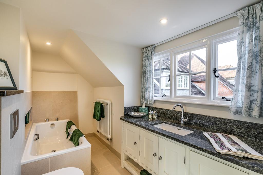 Modern Bathroom