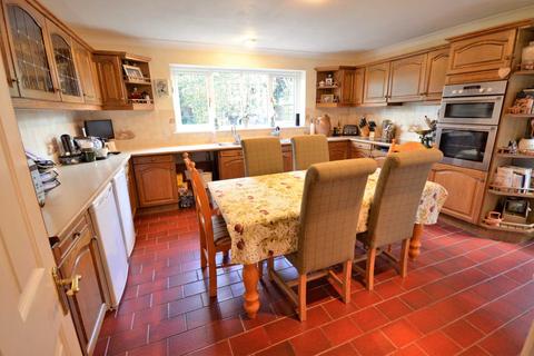 109 Laindon Road, Billericay, CM12 9LG