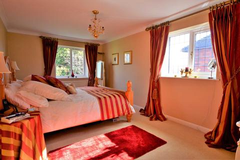 109 Laindon Road, Billericay, CM12 9LG