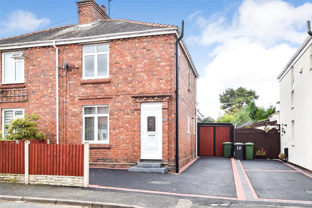 Olive Grove, StourportonSevern, DY13 3 bed semidetached house £230,000