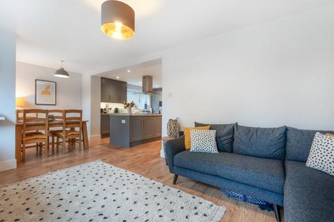 13 Green Lane, Godalming, GU7 3SN