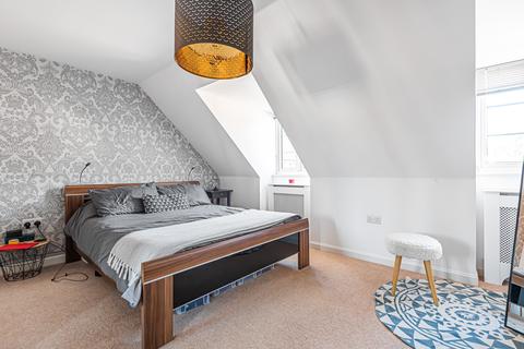 19 Knights Meadow, North Baddesley, Southampton, SO52 9AF