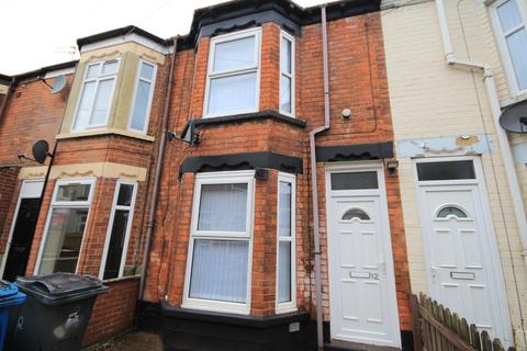 2 bedroom terraced house to rent, Belle-Vue, Middleburg St, Hull, HU9