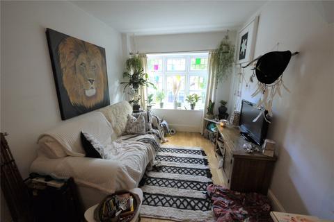 18 The Vale, Brentwood, CM14 4UP