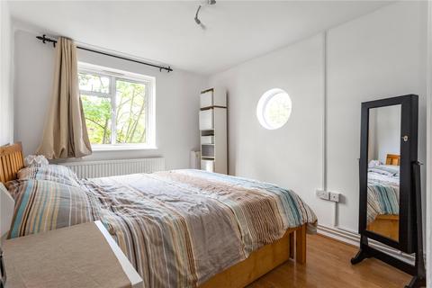 180 Creffield Road, London, W3 9PX