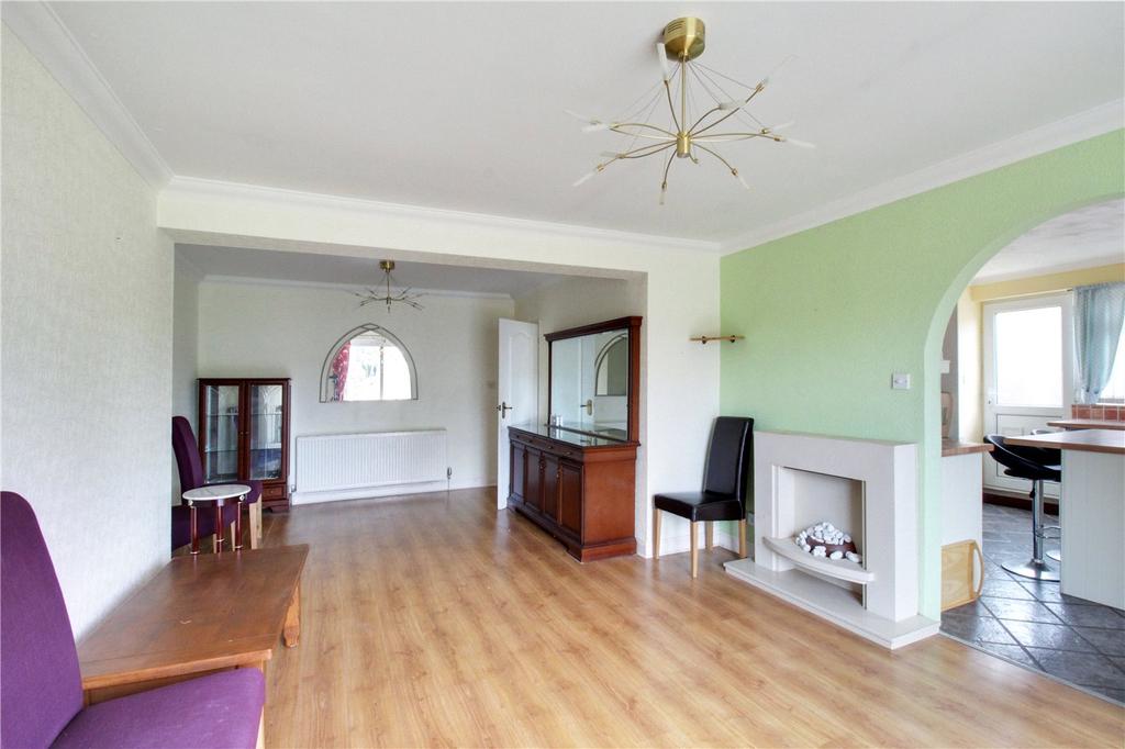 Links Avenue, Hellesdon, Norwich, Norfolk, NR6 2 bed bungalow £250,000