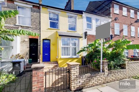 152 Rucklidge Avenue, London, NW10 4PR